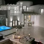 Sapphire 6bed With Pool And Hot Tub In Villa Ornos (Mykonos)