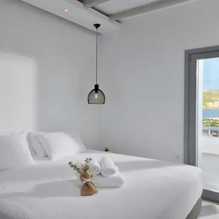 Sapphire 6bed With Pool And Hot Tub In Villa Ornos (Mykonos)