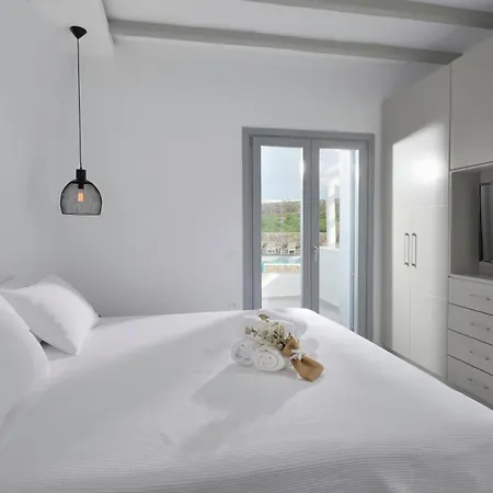 Sapphire 6bed With Pool And Hot Tub In Ορνός